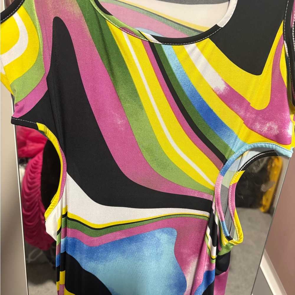 Colorful Abstract Maxi Dress - Picture 2 of 5